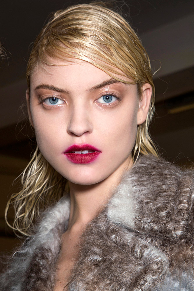 How to Pull Off the Blurred Lipstick Trend IRL #5