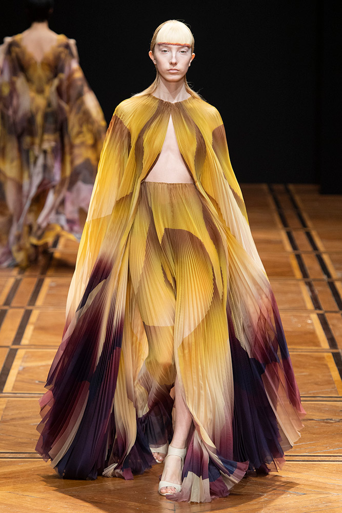 Iris Van Herpen Haute Couture Spring 2019 #12