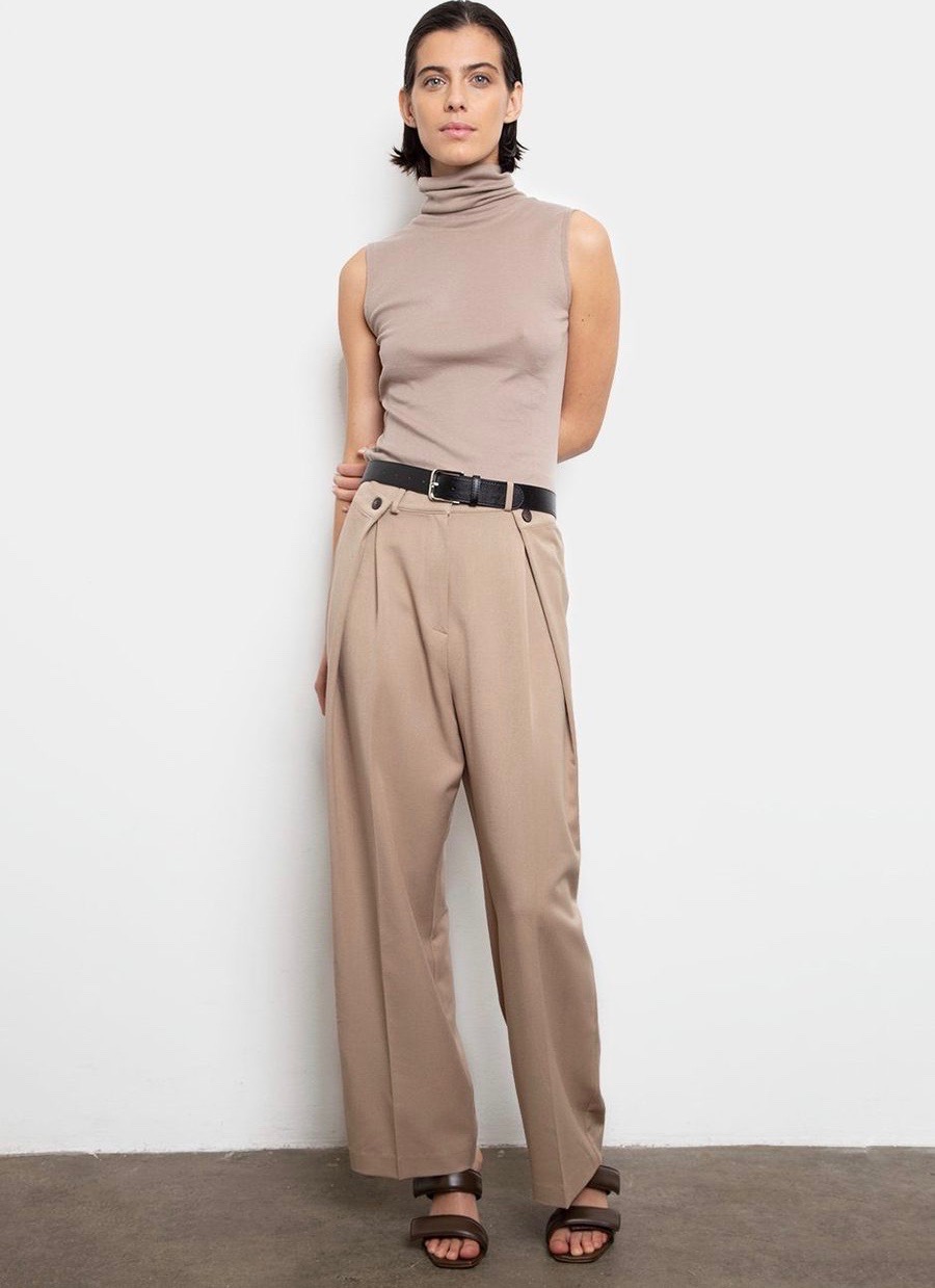 Fashionable Khakis You Can Wear Now Through Spring - theFashionSpot