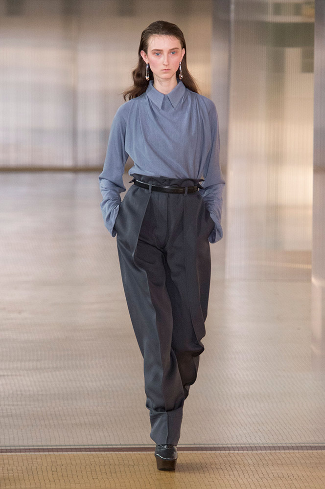 Lemaire Fall 2017 Runway - theFashionSpot