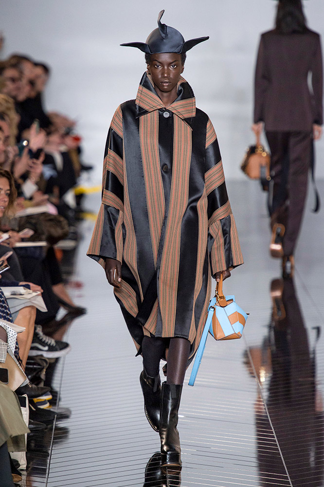 Loewe Fall 2019 #29