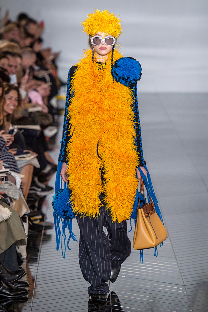 Loewe Fall 2019 #34