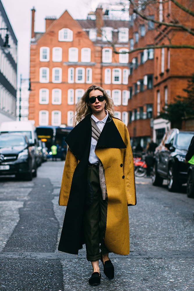 Street Style: London Fashion Week Fall 2018 - theFashionSpot