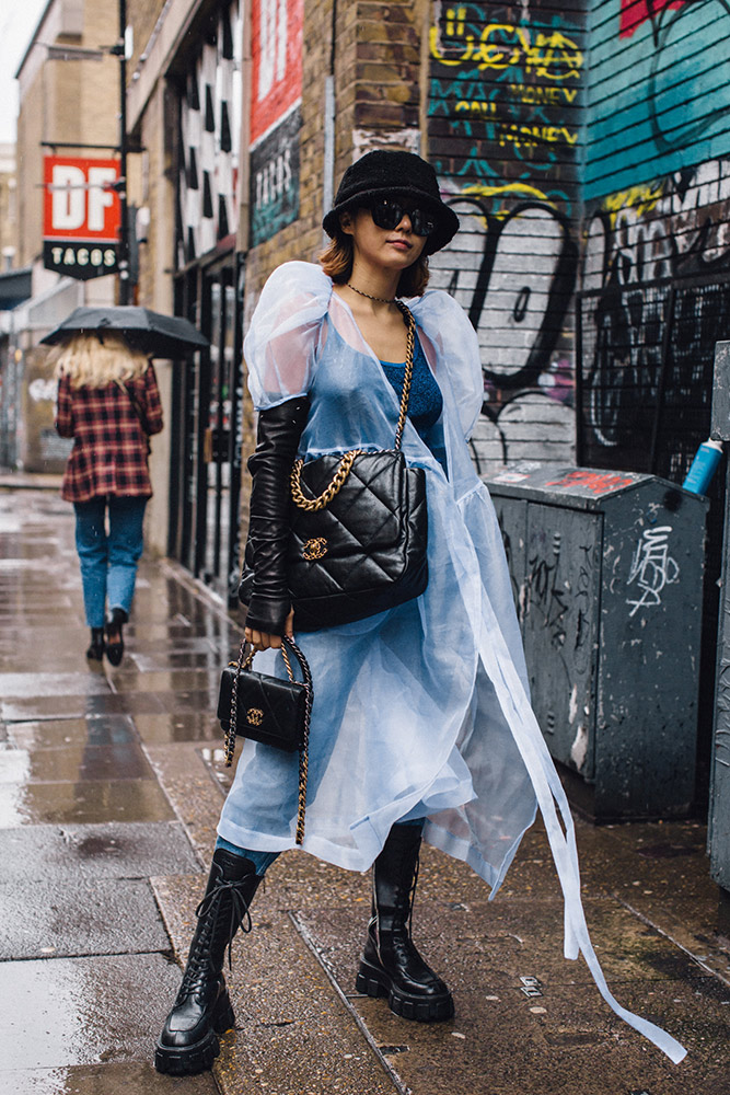 London Fashion Week Street Style Fall 2020 #64