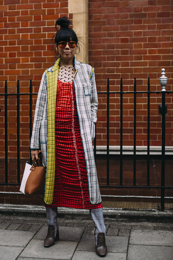 London Fashion Week Street Style Spring 2019 #53