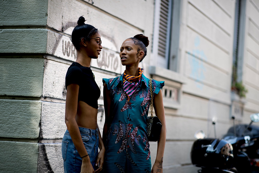 Street Style: Milan Fashion Week Spring 2019 - theFashionSpot