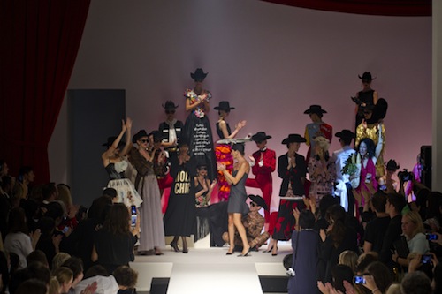 Moschino Spring 2014 Runway Review - theFashionSpot