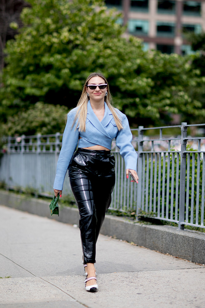 Street Style: New York Fashion Week Spring 2020 - theFashionSpot