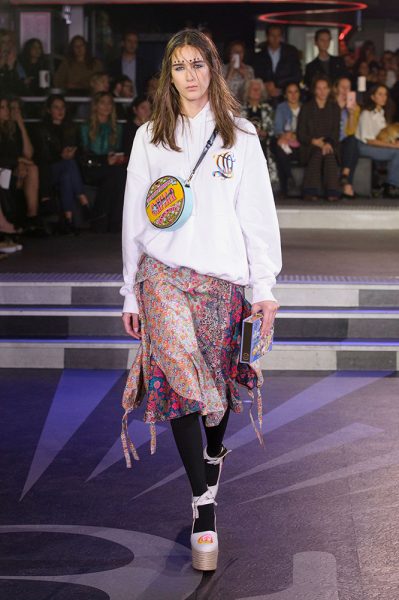 Olympia Le-Tan Spring 2017 Runway - theFashionSpot