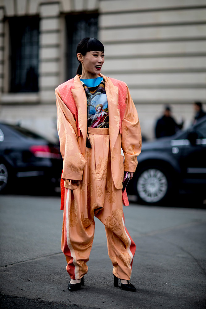 Paris Fashion Week Fall 2018 Street Style #41