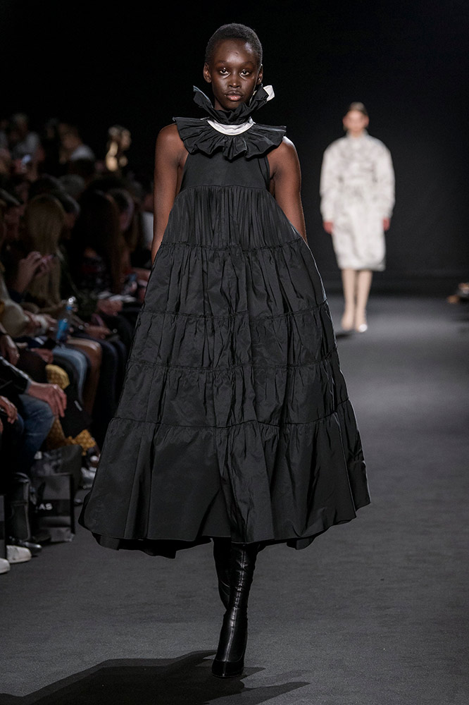 Rochas Fall 2019 #32