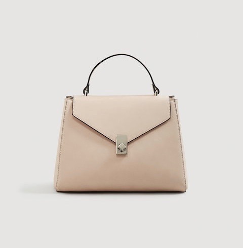 10 Things Every Fashionable Woman Should Have by 30 | Bags, Handbags  michael kors, Fashion