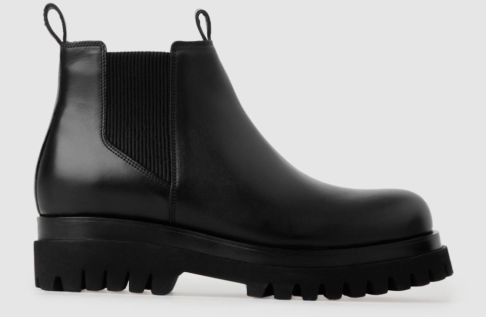 Snow Boots You Won't Mind Wearing - theFashionSpot