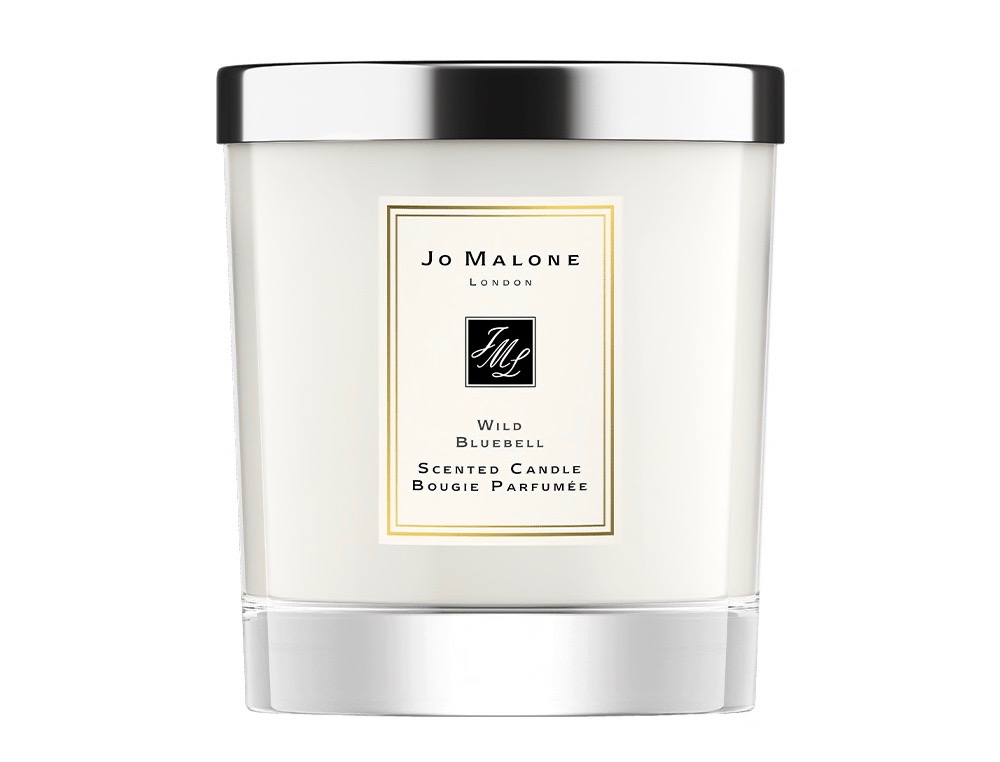 Candles That Smell Like Spring and Summer - theFashionSpot