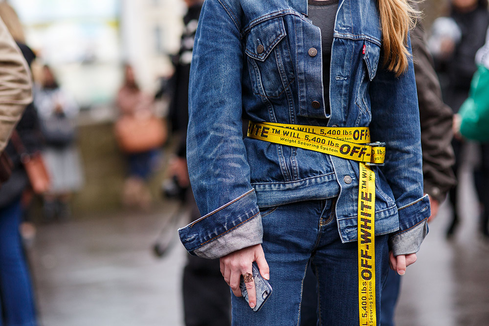 10 Fashion Girl Ways to Wear a Belt This Season - theFashionSpot