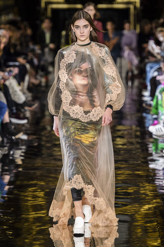 Stella McCartney Fall 2018 #37