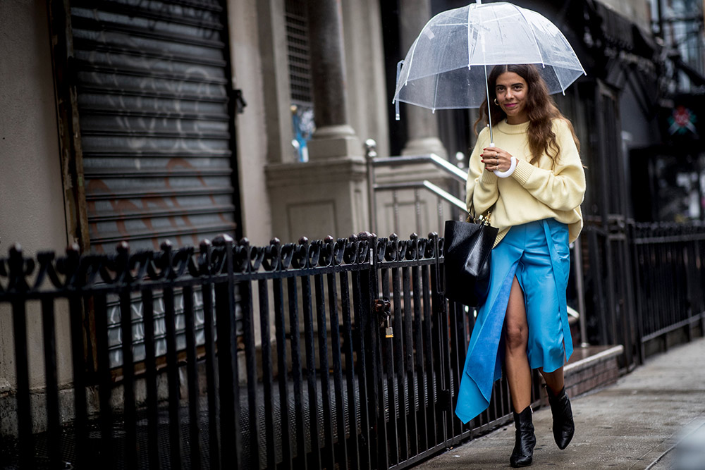 Street Style Snaps that Will Have You Wishing for a Rainy Day #6