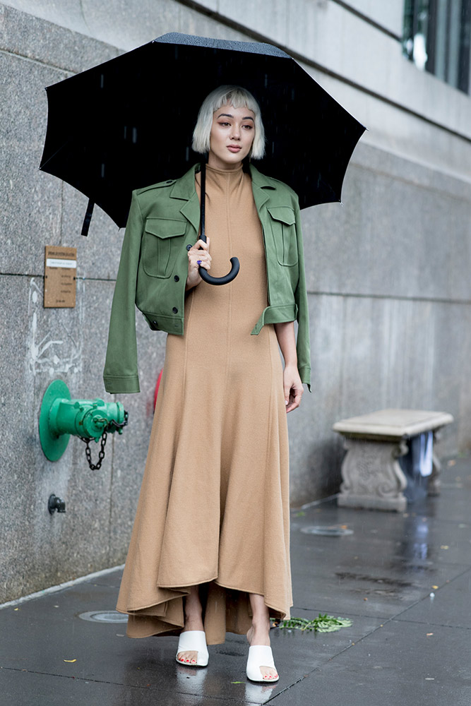 Street Style Snaps that Will Have You Wishing for a Rainy Day #27