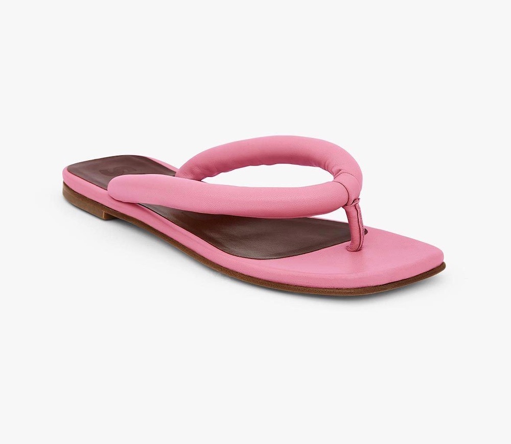 8 Pairs of Stylish Flip Flops for Summer - theFashionSpot