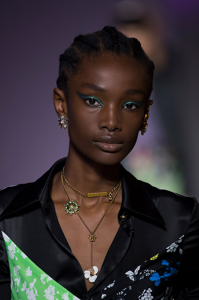 7 Spring 2019 Makeup Trends You Need to Know - theFashionSpot