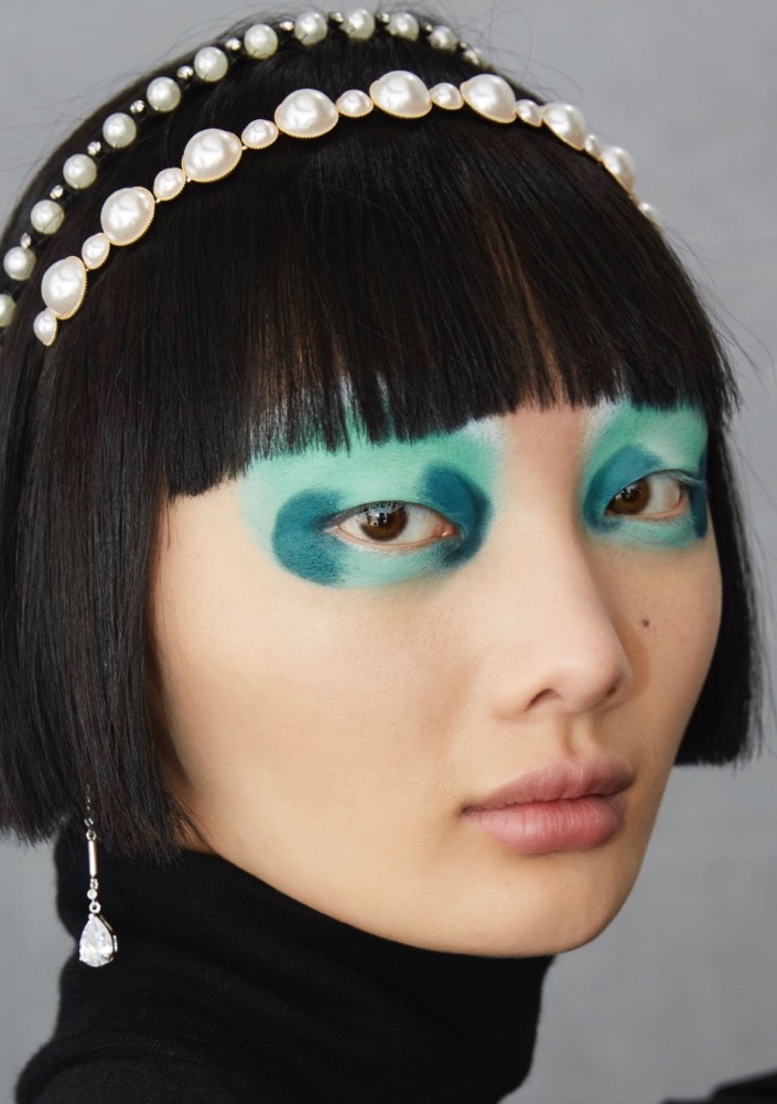 The Runways Are Filled With Halloween Beauty Inspiration to Copy #5
