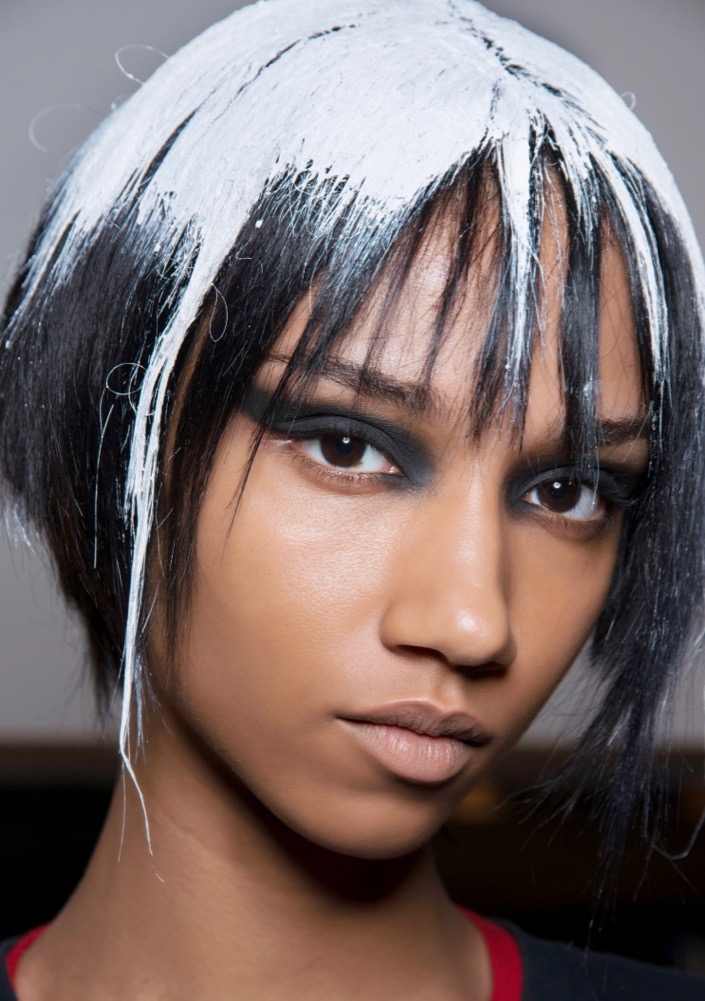 The Runways Are Filled With Halloween Beauty Inspiration to Copy #24