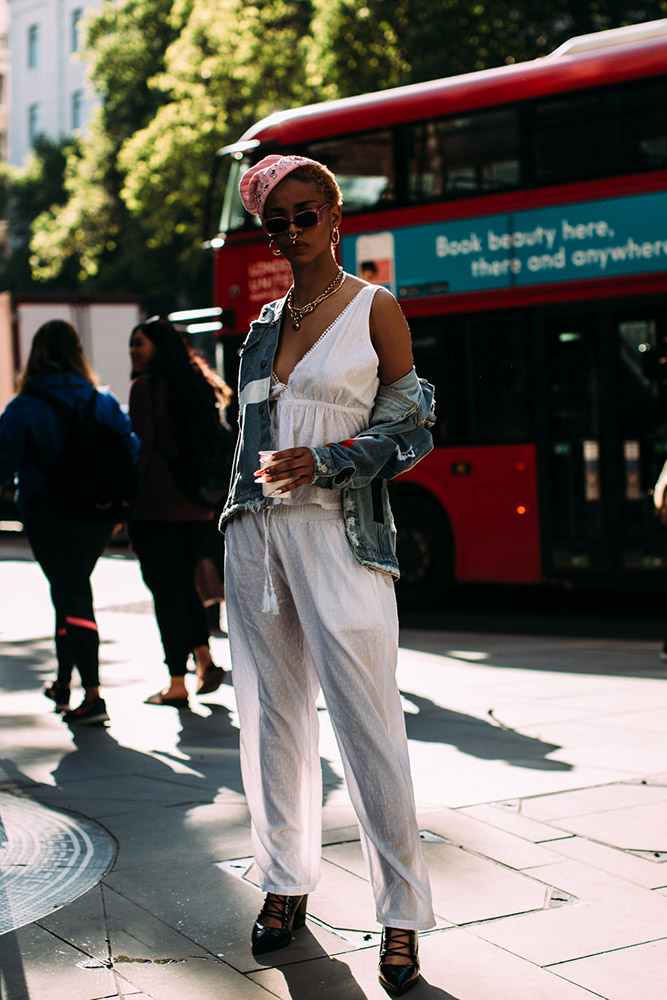 The Women of Men's Fashion Week Street Style, Spring 2019 #21