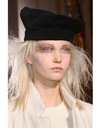 25 Craziest Beauty Looks from Fall 2012 - theFashionSpot