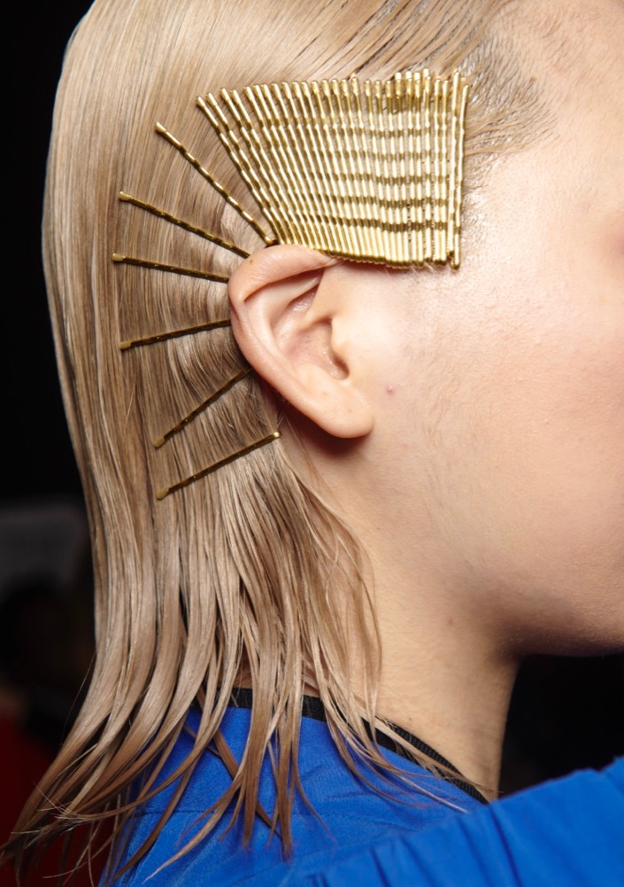 Update: 19 Runway-Approved Hairstyles to Ring in the New Year #3