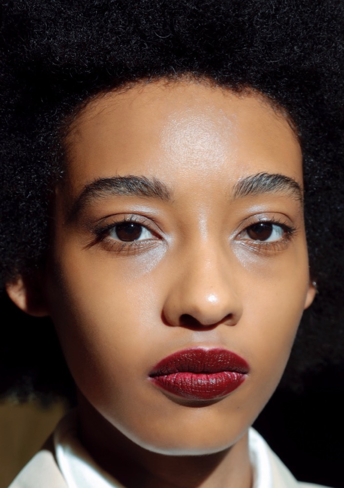 Update: 28 New Year’s Eve Makeup Ideas We’re Stealing From the Runways  #37