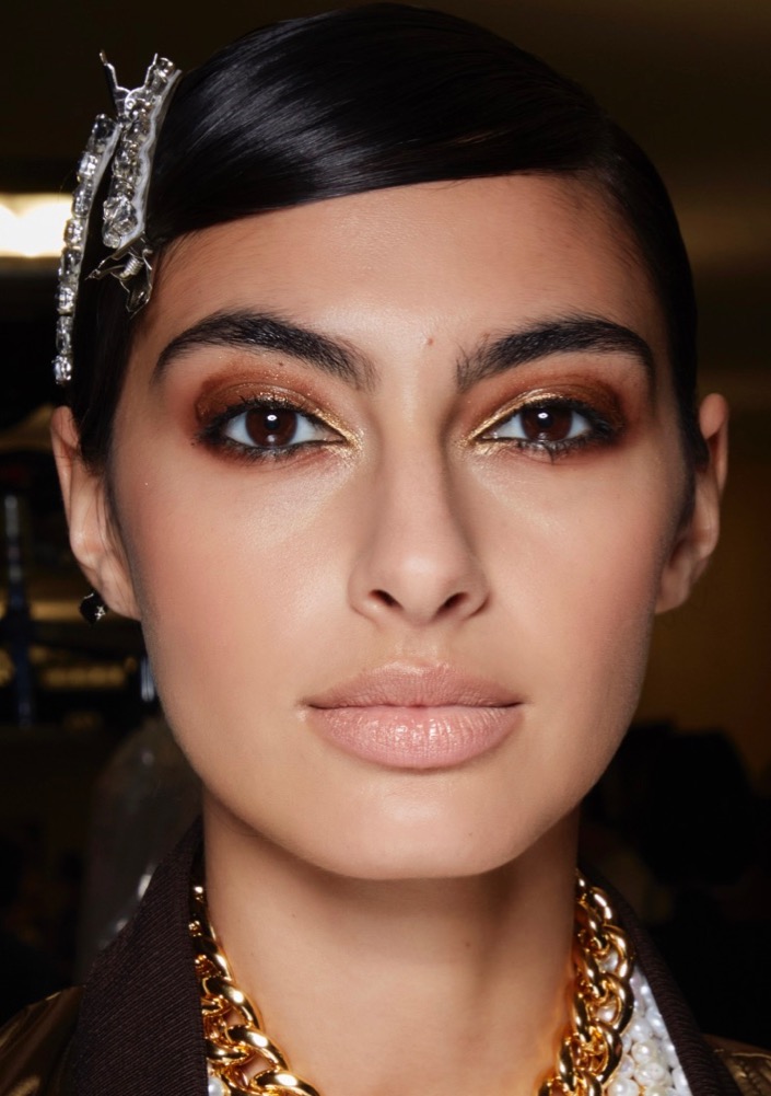 Update: 28 New Year’s Eve Makeup Ideas We’re Stealing From the Runways  #2