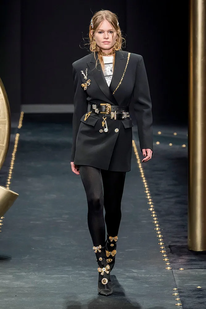 Versace Fall 2019 #58