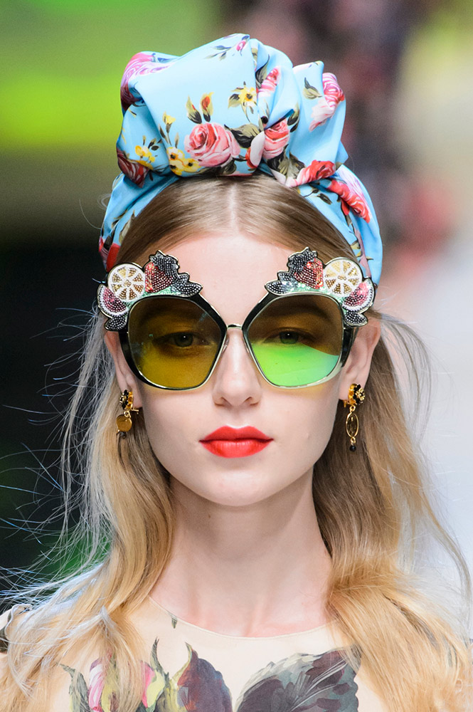 Why a Scarf Is the Perfect Summer Hair Accessory   #10