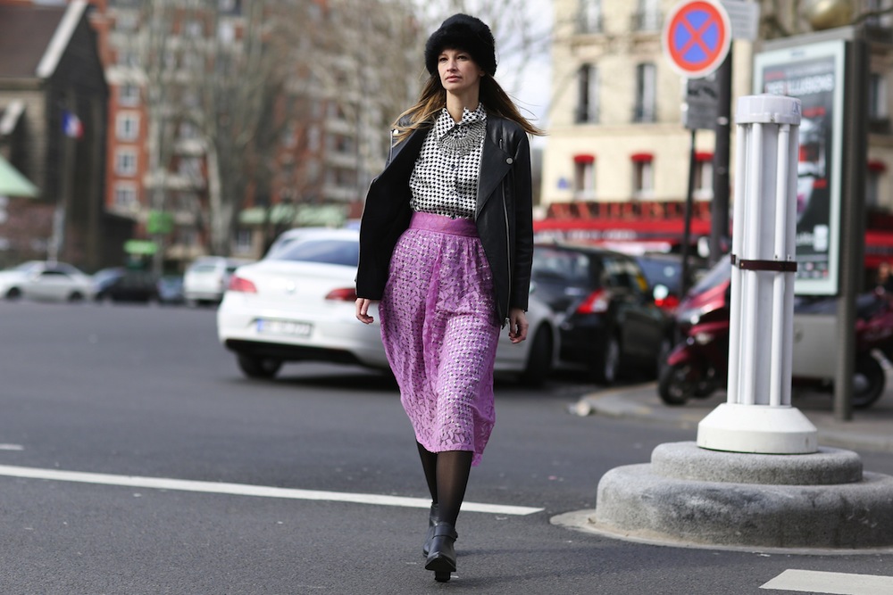 Paris Fashion Week Street Style: Bundling Up Is Cool - theFashionSpot